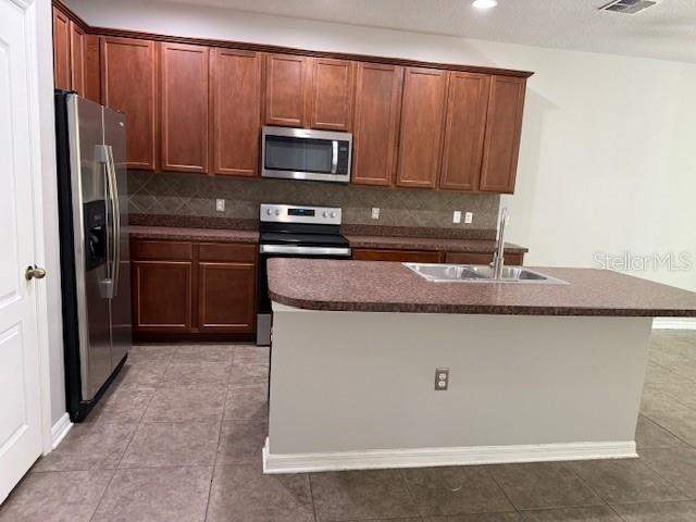 3 bedroom Townhouse at 302 MAYBECK COURT, RIVERVIEW TWNHMS PH II, SANFORD — photo 3