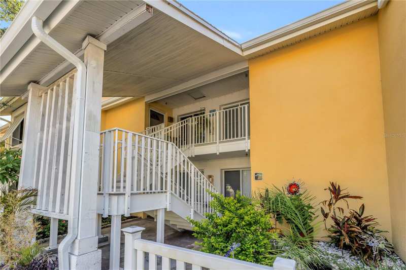 2 bedroom Condominium at 3580 41st Lane #I, Bermuda Bay Beach Condo, St Petersburg — photo 1