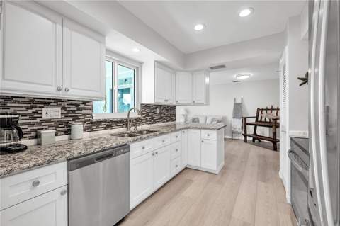 4083 Rock Creek Drive, Port Charlotte FL - photo 17 of 46