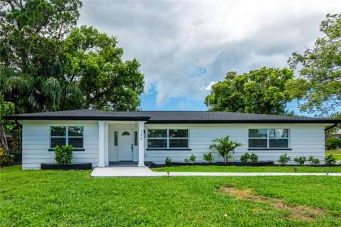 796 Pinewood Drive, home for sale in Dunedin 34698