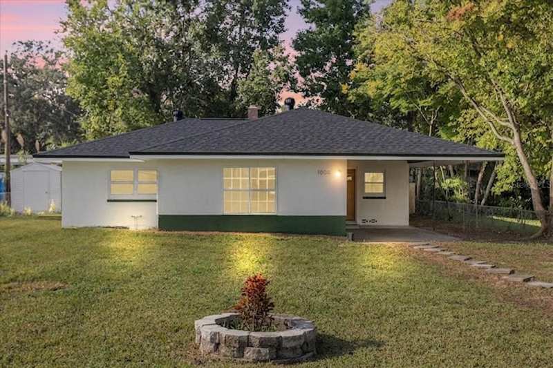 3 bedroom Single Family Residence at 1008 10th Street, Mason & Carswells Holly Hill, Daytona Beach — photo 1