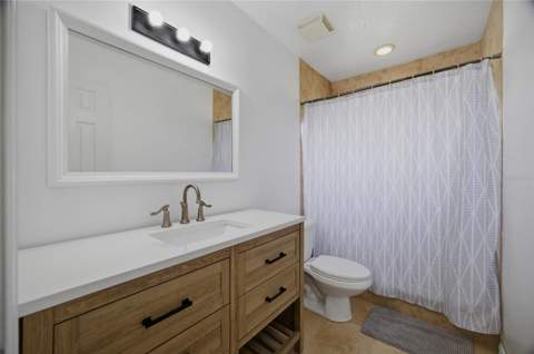 7003 Larimer Court, Tampa FL - photo 18 of 34