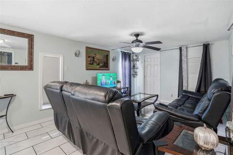 911 Marjorie Avenue, Brandon FL - photo 10 of 45