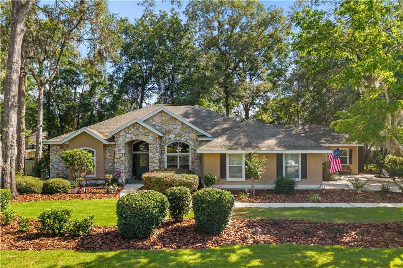 4 bedroom Single Family Residence at 9710 SW 33rd Lane, Haile Plantation Unit 35 Ph 1, Gainesville — photo 1