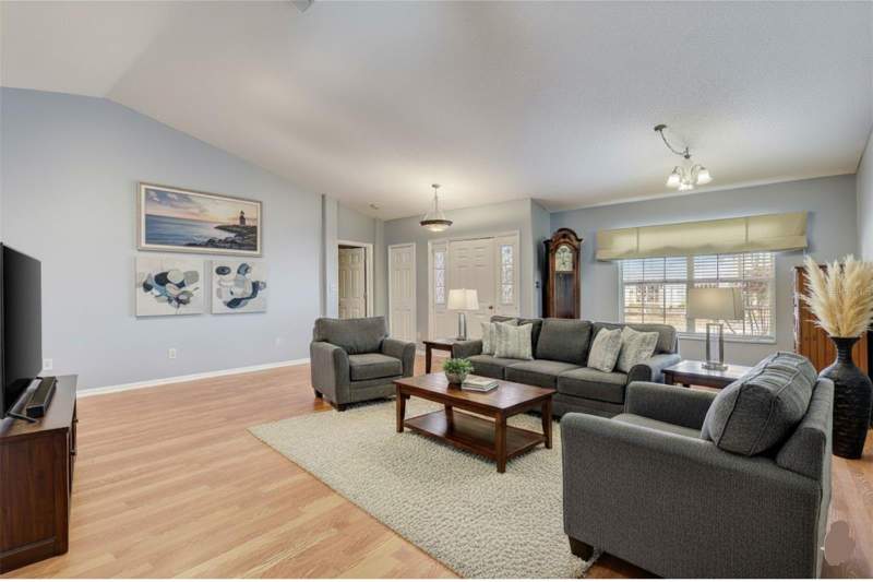 3 bedroom Single Family Residence at 25273 Lost Oak Circle, Plantation At Leesburg Hidden Oak Village Tr A, Leesburg — photo 3