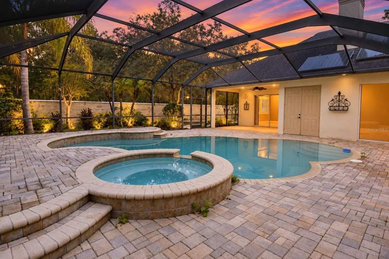 5 bedroom Single Family Residence at 918 Shoals Landing Drive, Shoals, Brandon — photo 3