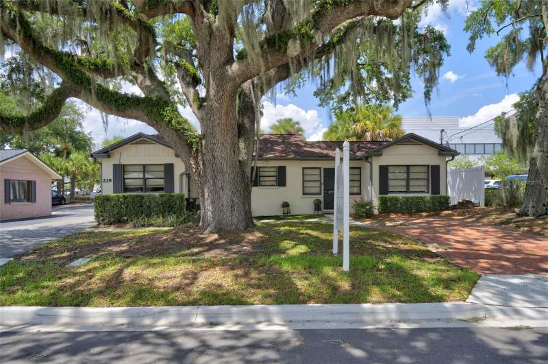 229 Pasadena Place home for sale in BAAS SUB