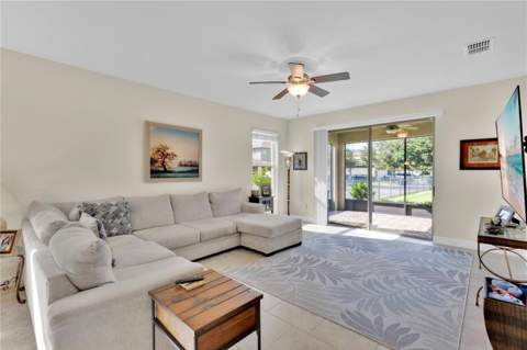 8711 Eden Cove Drive, Winter Garden FL - photo 6 of 37