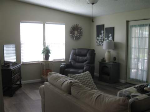 326 Victoria Drive, Haines City FL - photo 8 of 20