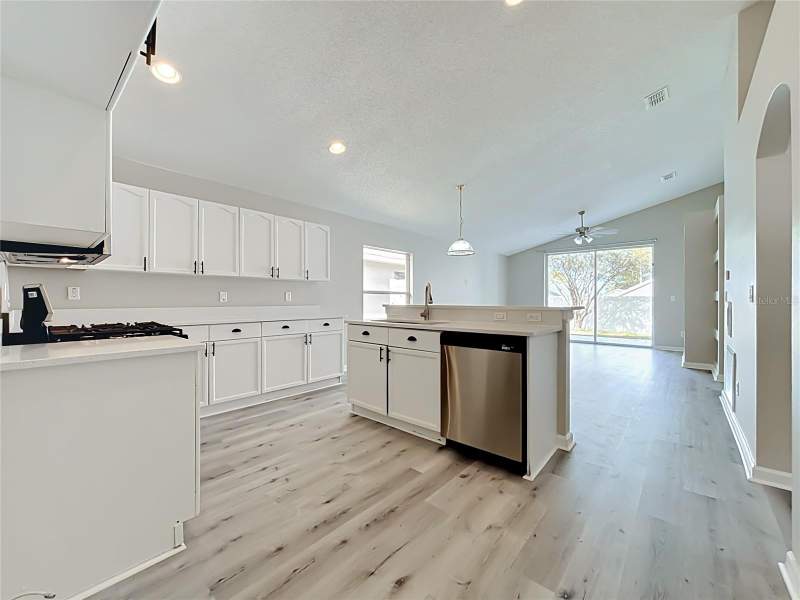 3 bedroom Single Family Residence at 2712 Wilshire Road, Weston Hills Sub, Clermont — photo 5