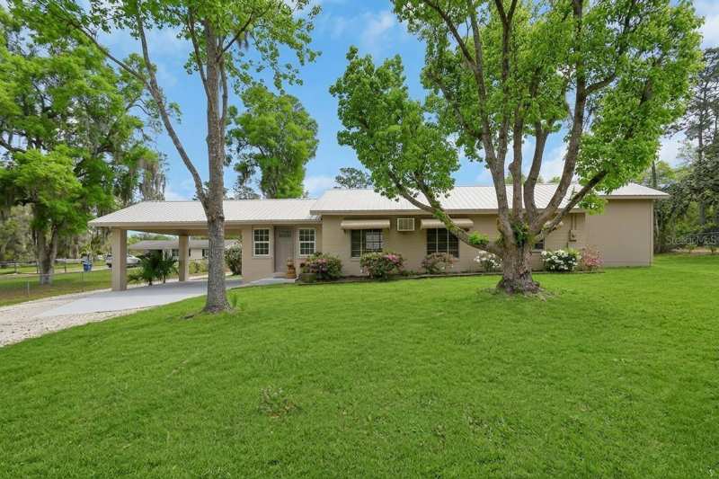 3 bedroom Single Family Residence at 4611 Grand Avenue, Beardsleys Deleon Spgs, De Leon Springs — photo 1
