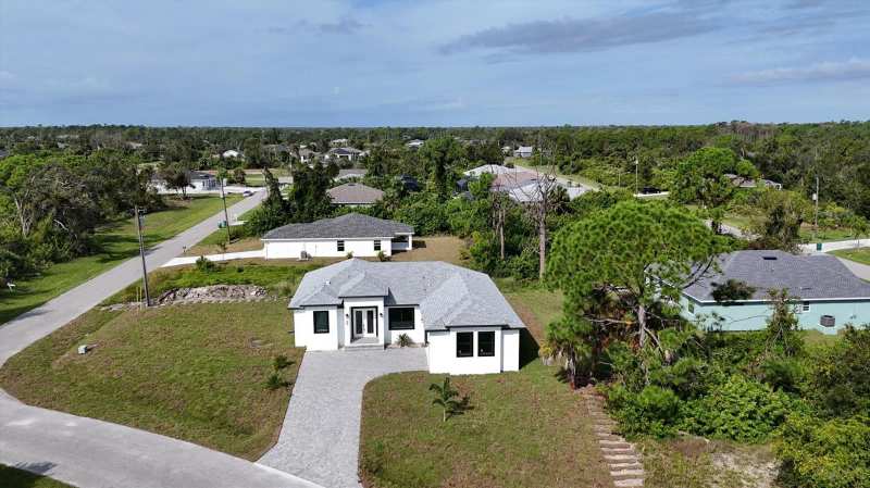 3 bedroom Single Family Residence at 200 Redwood Road, Rotonda Lakes, Rotonda West — photo 1