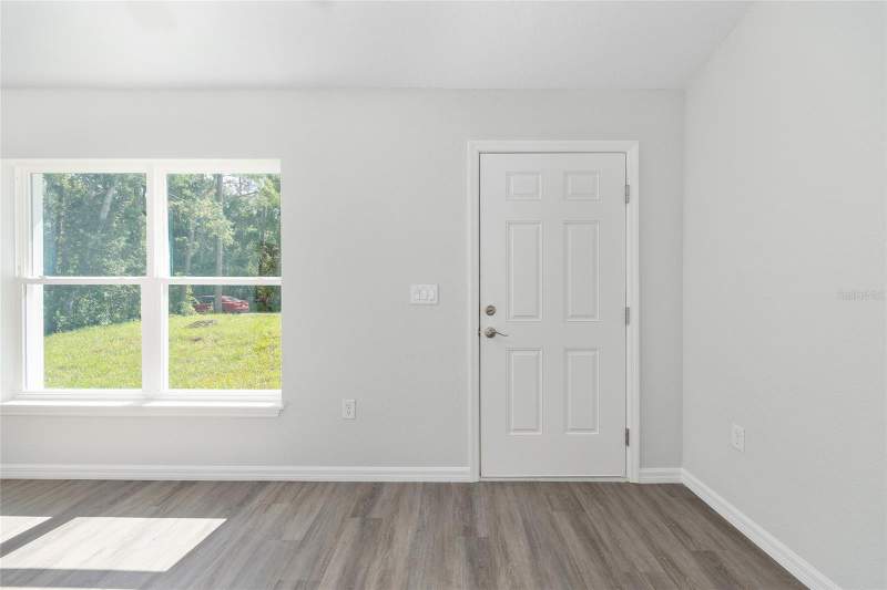 3 bedroom Single Family Residence at 202 Fisher Loop, Silver Spgs Shores Un 35, Ocklawaha — photo 5
