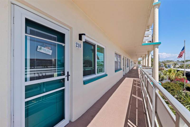 2 bedroom Condominium at 2960 59th Street #210, Town Shores Of Gulfport, Gulfport — photo 3