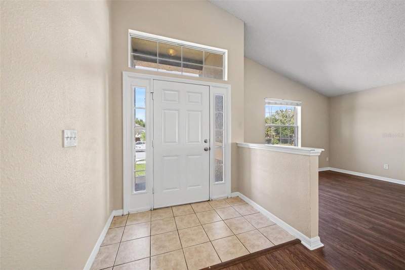 3 bedroom Single Family Residence at 1110 BLUEGRASS DRIVE, GROVELAND LEXINGTON VILLAGE PH 02, GROVELAND — photo 2