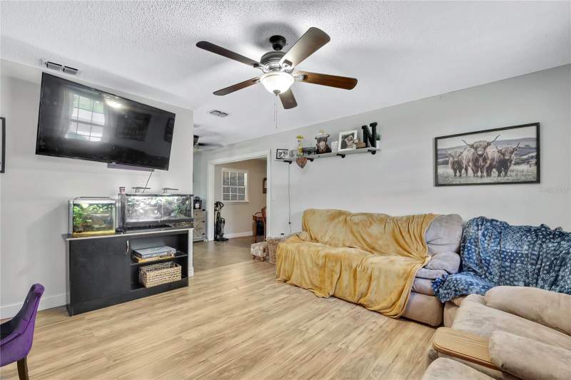 3 bedroom Single Family Residence at 6675 S Frankfurter Way, Homosassa Hills Unit 2, Homosassa — photo 4