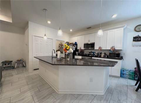 22 Deacon Jones Boulevard, Orlando FL - photo 7 of 31