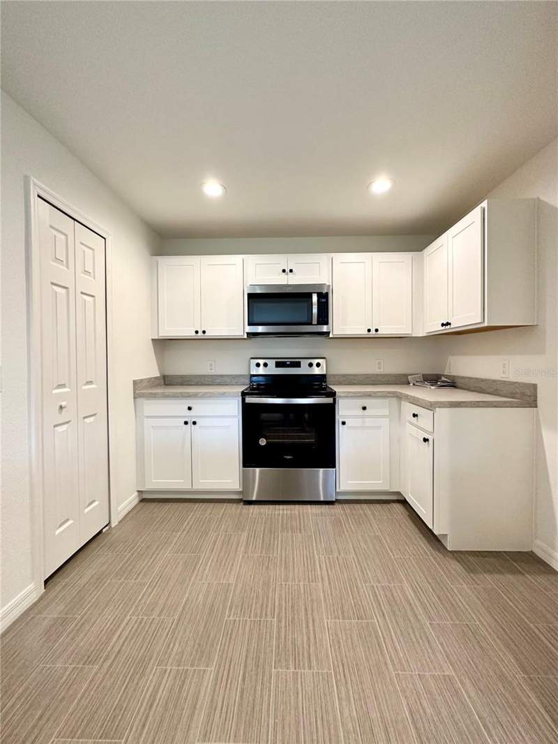 3 bedroom Single Family Residence at 20223 Blaine Avenue, Port Charlotte Sec 018, Port Charlotte — photo 5