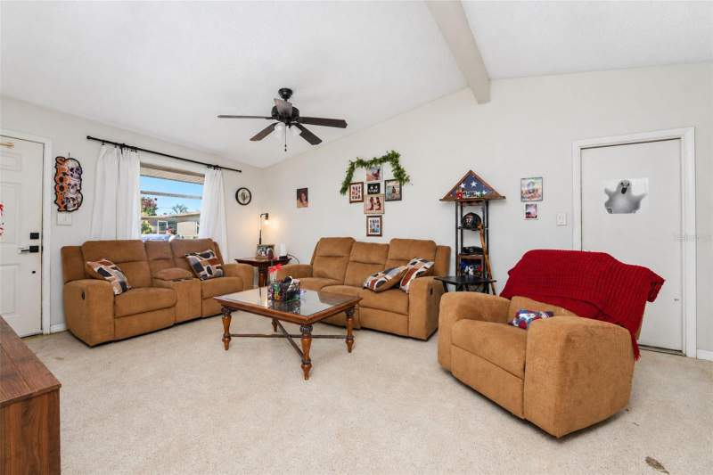 3 bedroom Single Family Residence at 21307 Austin Avenue, Port Charlotte Sec 76, Port Charlotte — photo 4