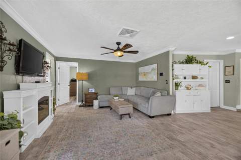 6314 Wisteria Lane, Apollo Beach FL - photo 24 of 59