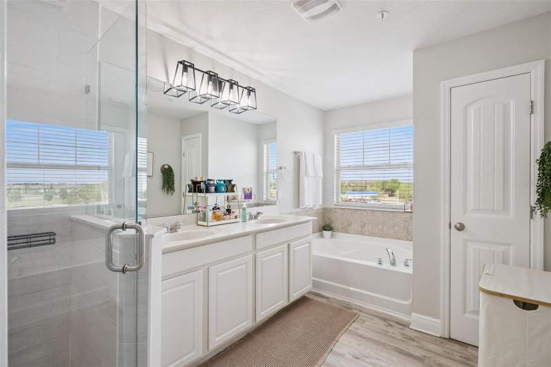 4 bedroom Townhouse at 10554 Green Ivy Lane, Overlook At East Park, Orlando — photo 5