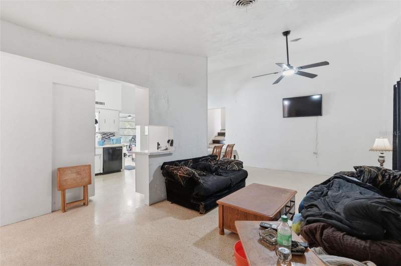 4 bedroom Single Family Residence at 11830 86th Avenue, Ridgewood Estates, Seminole — photo 4