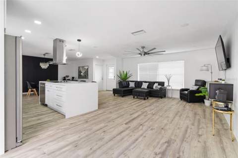 5809 Imperial Key, Tampa FL - photo 7 of 41