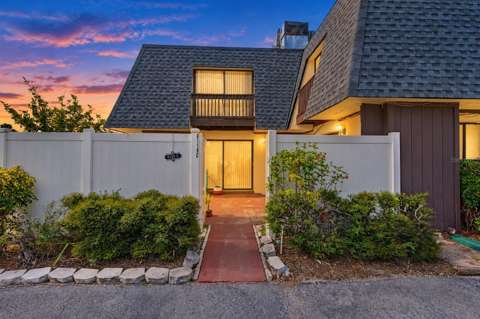 8119 Oak Trace Way #C, starter home for sale in Tampa