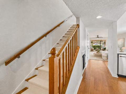 14623 Par Club Circle #14623, Tampa FL - photo 6 of 84