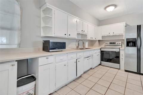 809 Donnelly Street, Eustis FL - photo 12 of 32