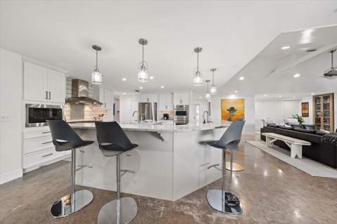 109 Driftwood Lane, Largo FL - photo 15 of 96