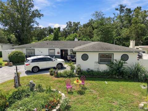 519 S Larry Circle, $300k–$500k for sale in Brandon