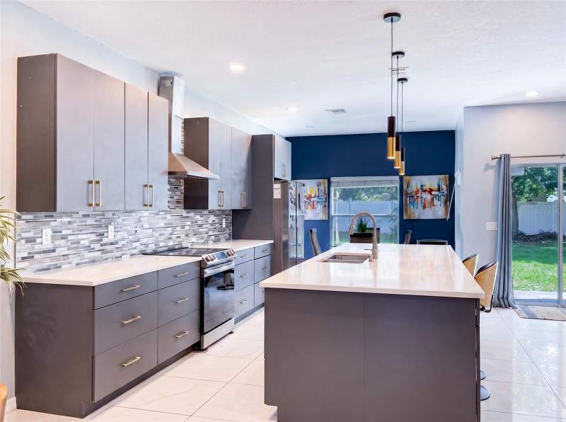 4 bedroom Single Family Residence at 11306 Great Commission Way, Enclave/Moss Park, Orlando — photo 4