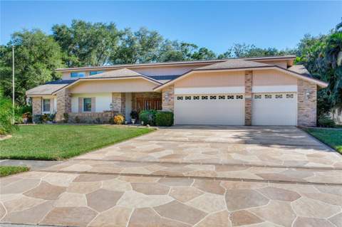 10353 Barry Drive, Largo FL - photo 7 of 64