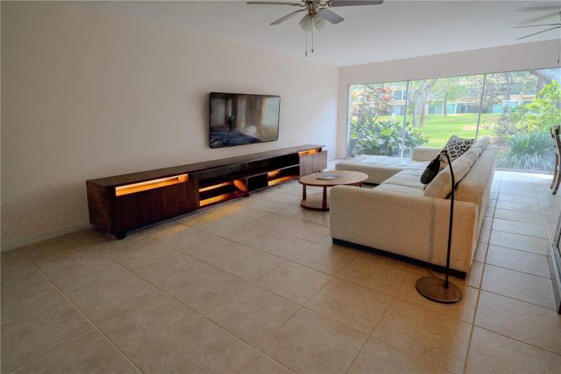 3 bedroom Condominium at 225 Country Club Drive #D142, Penthouse Greens, Largo — photo 5