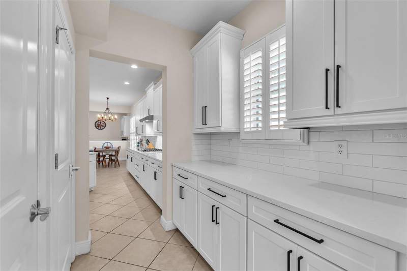 4 bedroom Single Family Residence at 6207 BLEEKER STREET, WINTHROP VILLAGE PH ONE-B, RIVERVIEW — photo 5