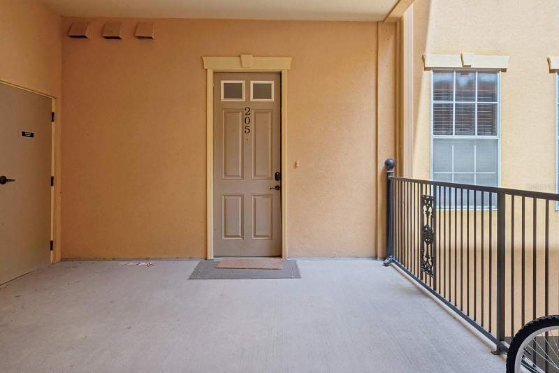 2 bedroom Condominium at 325 NW 14th Street #205, Jackson Square Condo, Gainesville — photo 5