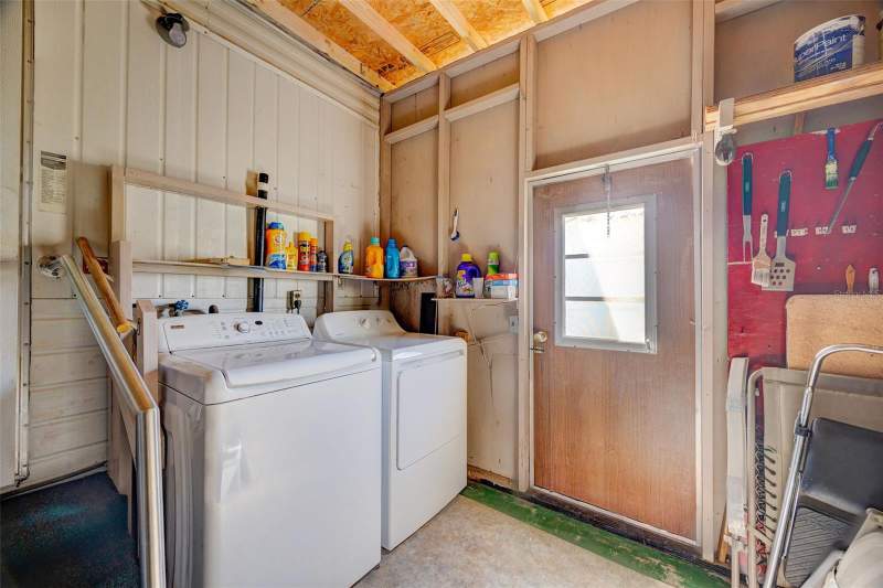 2 bedroom Mobile Home at 7387 Western Circle Drive, High Point Mh Sub, Brooksville — photo 4