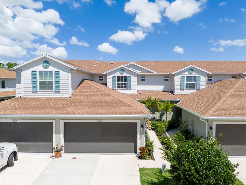 Heritage Oaks Townhomes