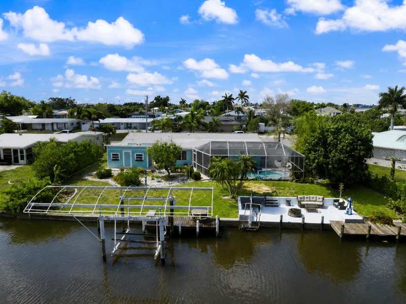 4 bedroom Single Family Residence at 168 Buckeye Avenue, Port Charlotte Sec 006, Port Charlotte — photo 1
