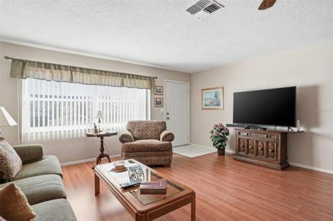 7329 Cay Drive, Port Richey FL - photo 7 of 38