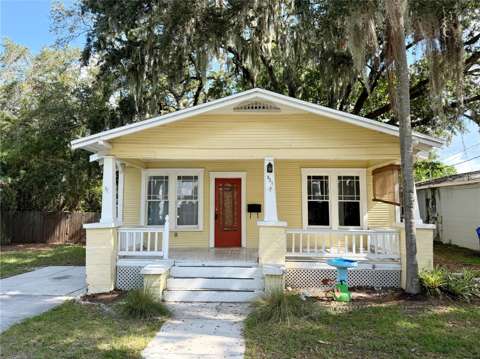 521 Young Place, home for sale in Lakeland 33803