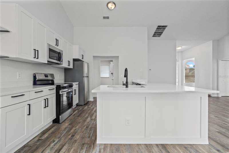 4 bedroom Single Family Residence at 5427 Blue Tick Drive, Quail Ridge Ph 02, Orlando — photo 4