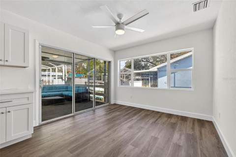 211 89th Avenue, St Petersburg FL - photo 12 of 32
