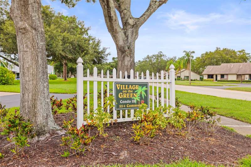 2 bedroom Condominium at 2556 Royal Pines Circle #13-C, Village On The Green Condo III, Clearwater — photo 3