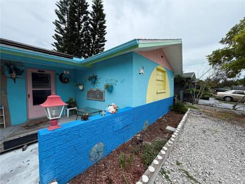 7301 San Carlos Drive, Port Richey FL - photo 9 of 36