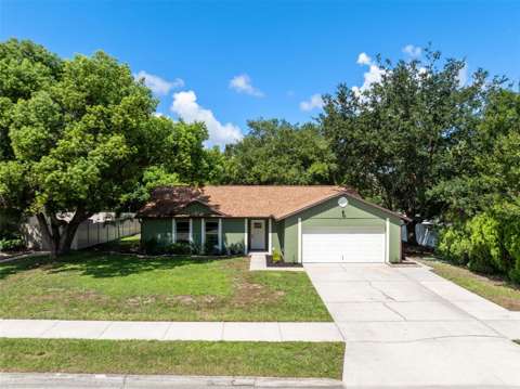 910 Whisler Court, home for sale in St. Cloud 34769