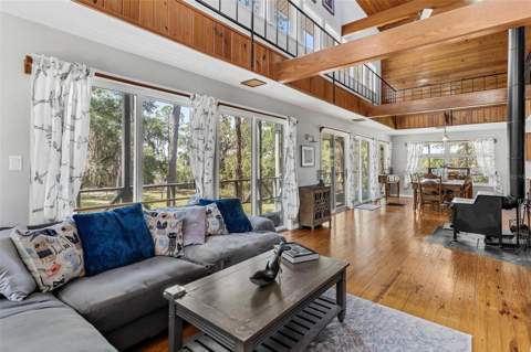 7373 Circle Drive, Lady Lake FL - photo 6 of 50