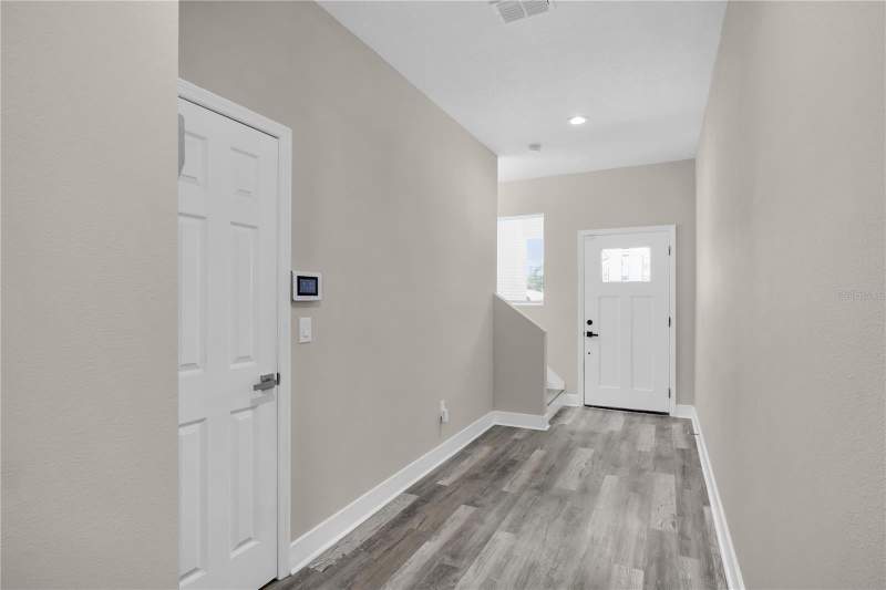 4 bedroom Single Family Residence at 2404 Cassell, Randalls Rev Map Of Blk, Tampa — photo 4