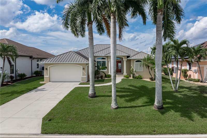 3 bedroom Single Family Residence at 4415 Almar Drive, Punta Gorda Isles Sec 14, Punta Gorda — photo 1
